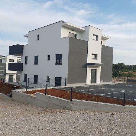 Black&White 2 Apartment Krk Island Exterior photo